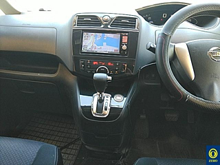 NISSAN SERENA 2013