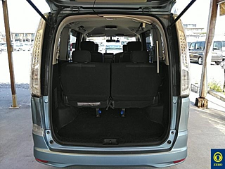 NISSAN SERENA 2013