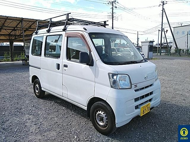 DAIHATSU HIJET VAN 2011