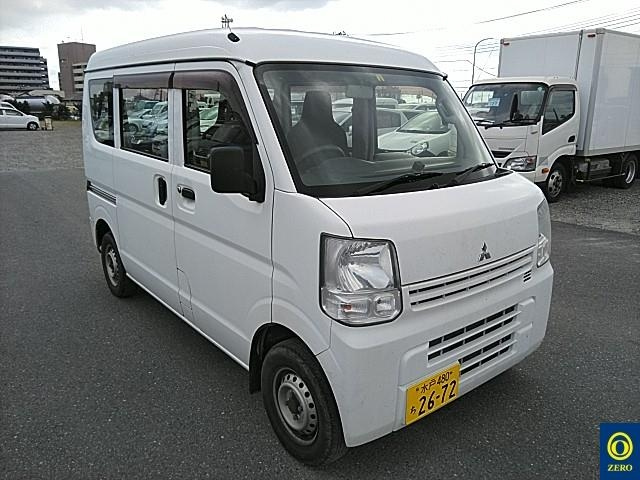 MITSUBISHI MINICAB VAN 2017