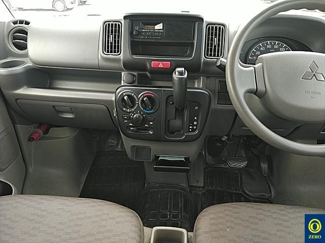 MITSUBISHI MINICAB VAN 2017