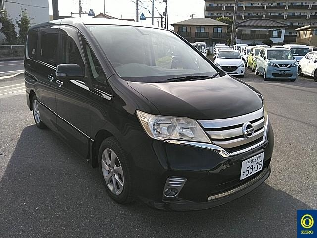NISSAN SERENA 2011