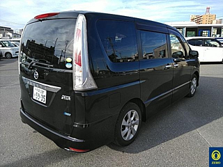 NISSAN SERENA 2011