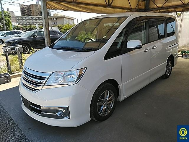 NISSAN SERENA 2011