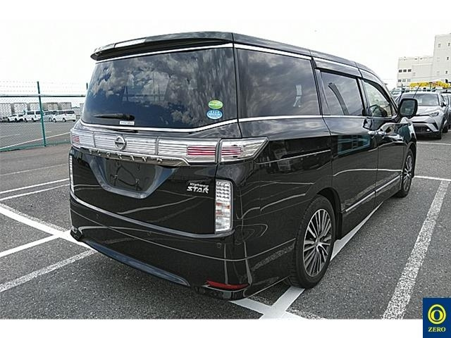 NISSAN ELGRAND 2019