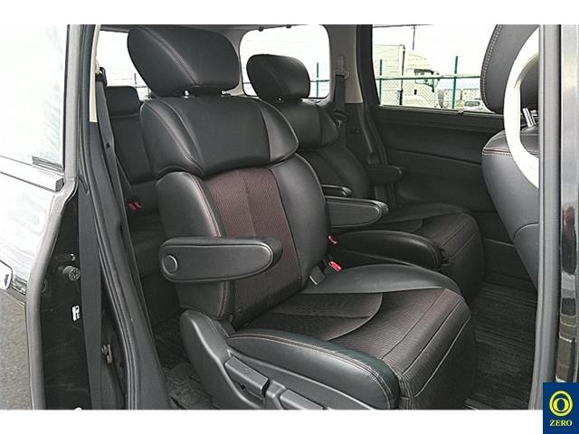 NISSAN ELGRAND 2019