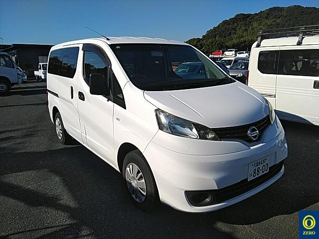 NISSAN NV200 2016