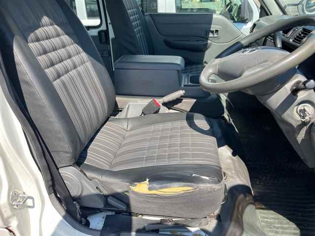 MAZDA BONGO VAN 2018