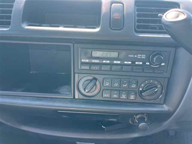 MAZDA BONGO VAN 2017