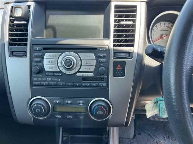 NISSAN TIIDA 2008