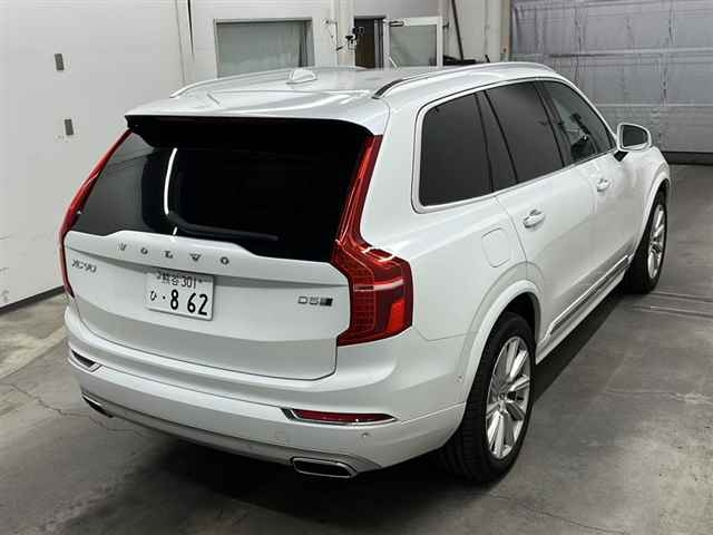VOLVO XC90 2019