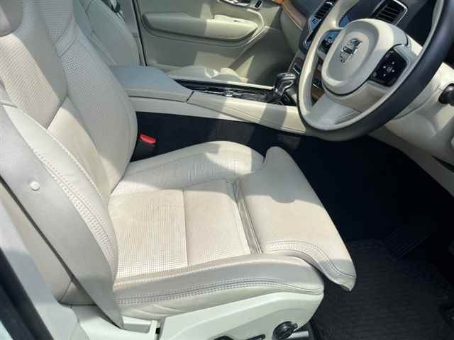 VOLVO XC90 2019