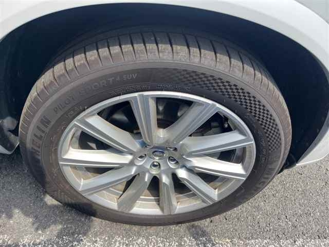 VOLVO XC90 2019