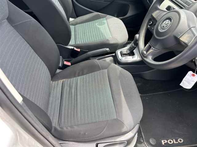 VOLKSWAGEN POLO 2010