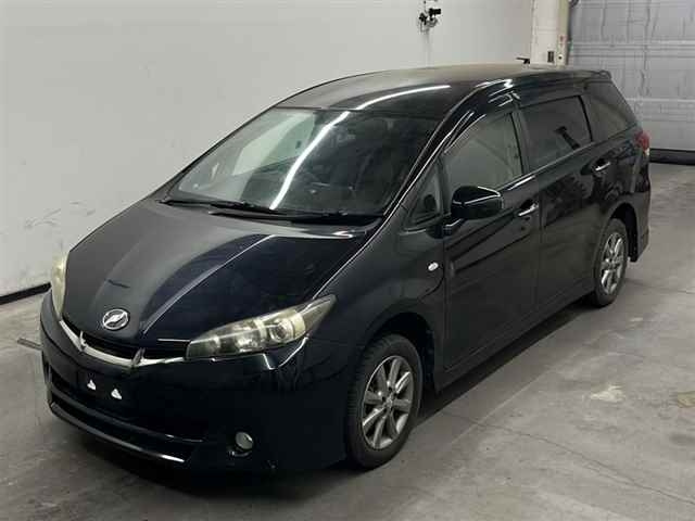TOYOTA WISH 2012