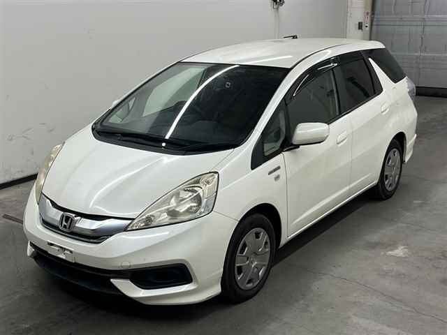 HONDA FIT SHUTTLE 2014