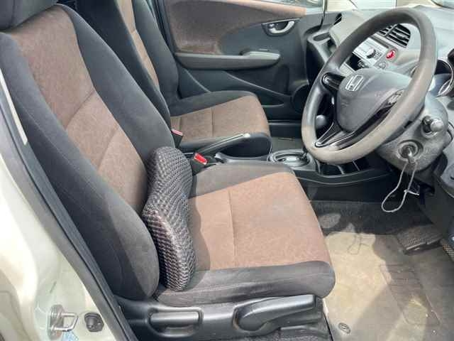 HONDA FIT SHUTTLE 2014