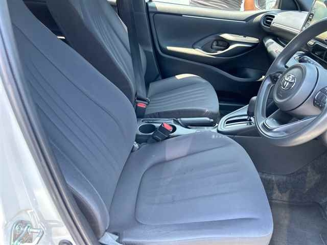 TOYOTA YARIS 2021