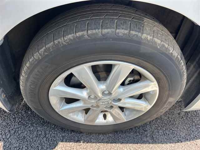 TOYOTA PREMIO 2018