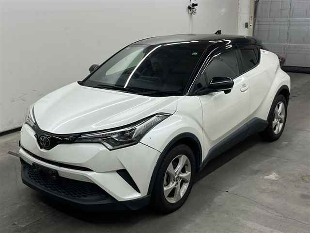 TOYOTA C-HR 2019