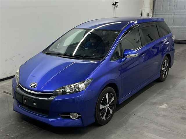 TOYOTA WISH 2016