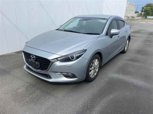 MAZDA AXELA 2018