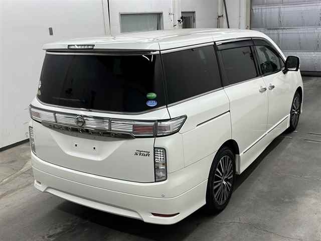 NISSAN ELGRAND 2014