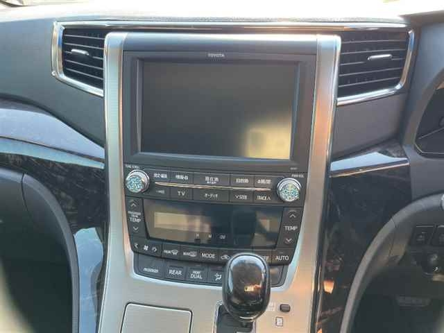 TOYOTA ALPHARD 2012