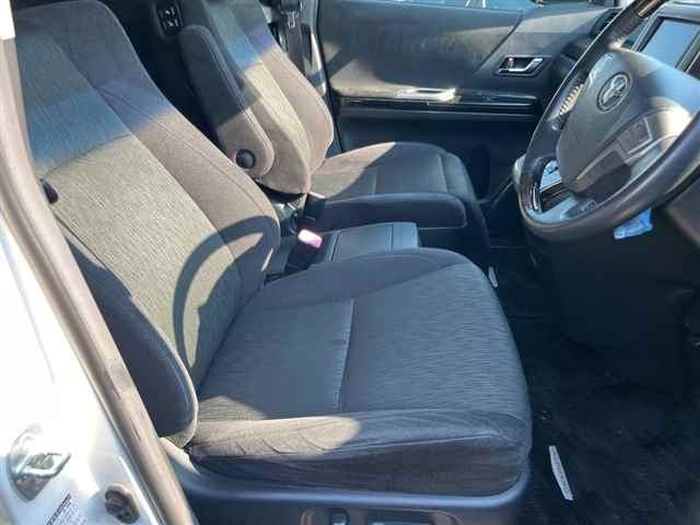 TOYOTA ALPHARD 2012