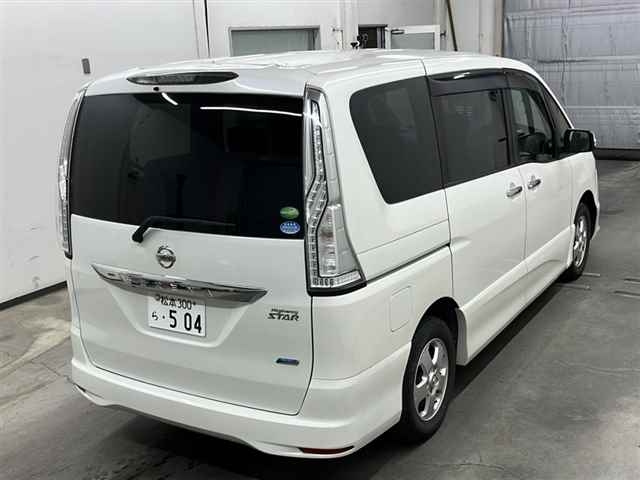 NISSAN SERENA 2014