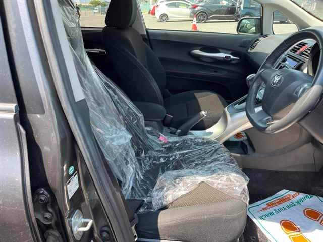 TOYOTA AURIS 2010