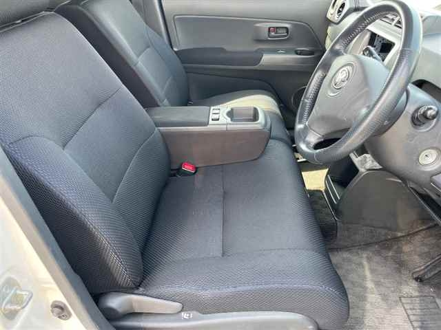 TOYOTA BB 2008
