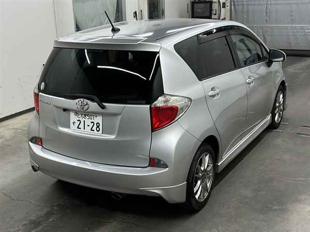 TOYOTA RACTIS 2010