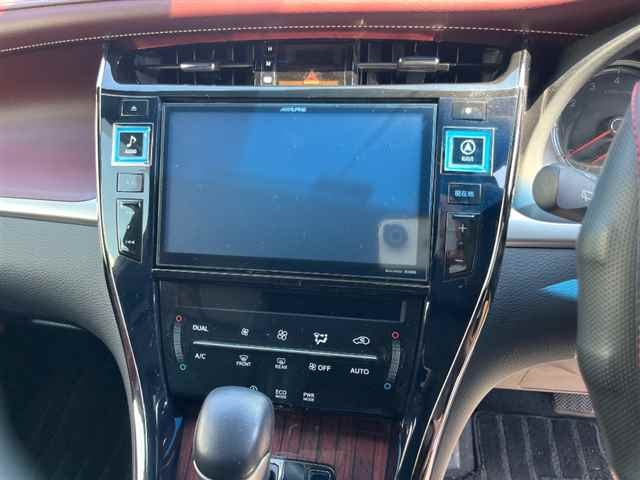TOYOTA HARRIER 2015