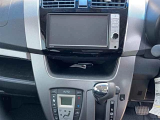 DAIHATSU MOVE 2013
