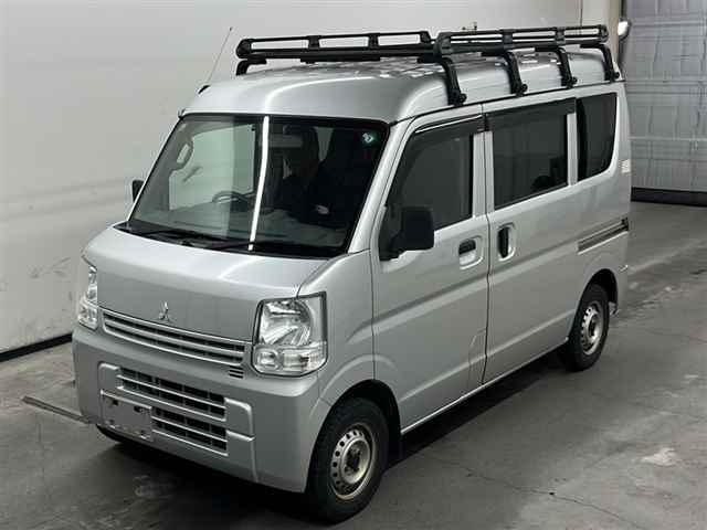 MITSUBISHI MINICAB VAN 2015