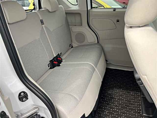 NISSAN ROOX 2025