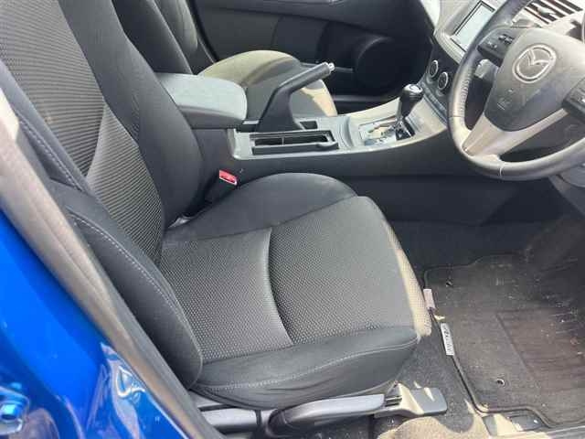 MAZDA AXELA 2012