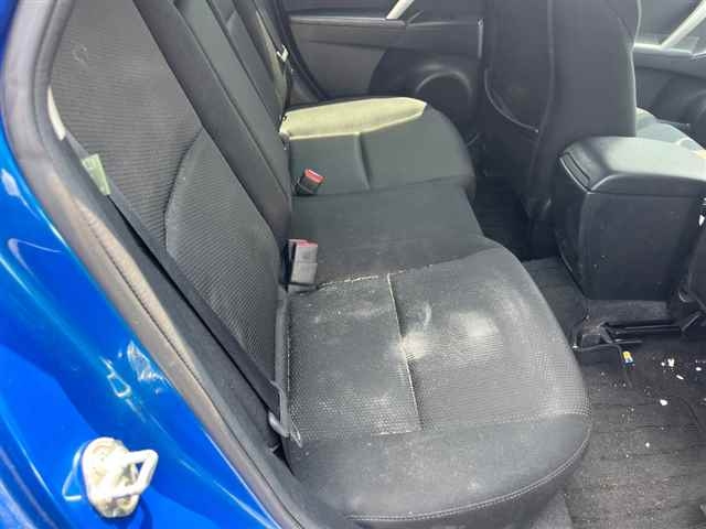 MAZDA AXELA 2012