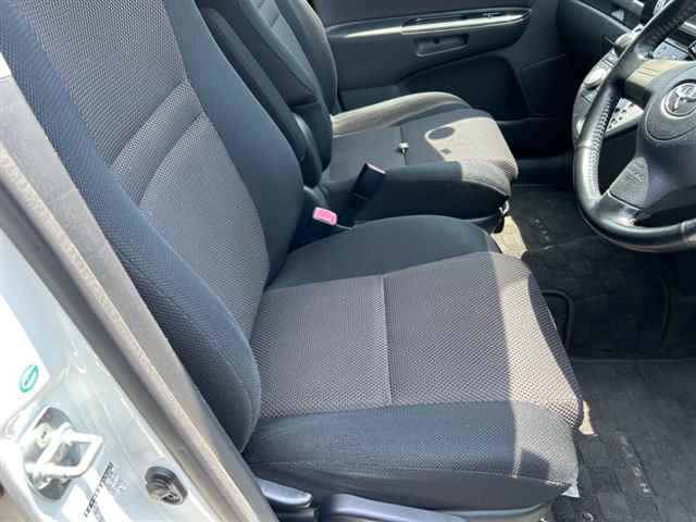 TOYOTA WISH 2008