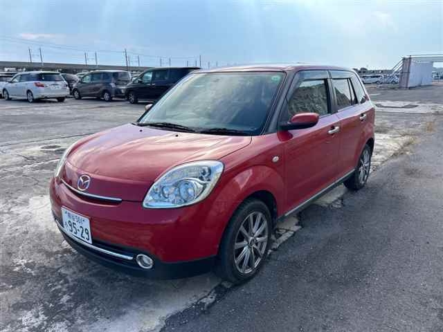 MAZDA VERISA 2009