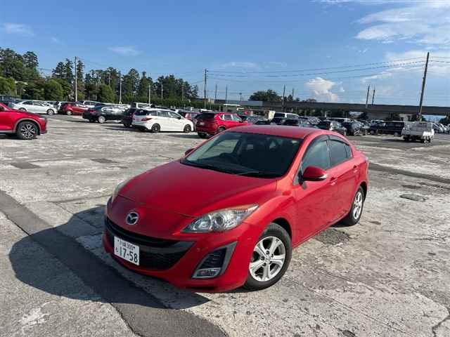 MAZDA AXELA 2010
