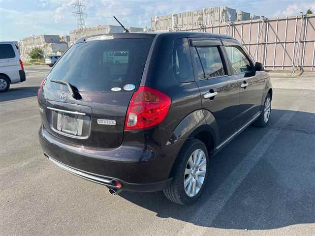 MAZDA VERISA 2010