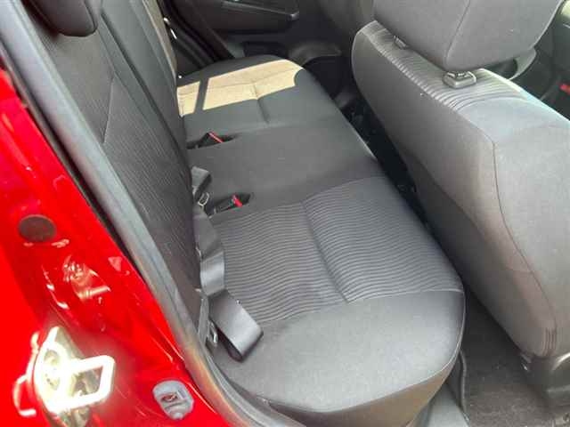 SUZUKI SWIFT 2011