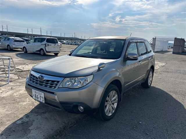 SUBARU FORESTER 2011
