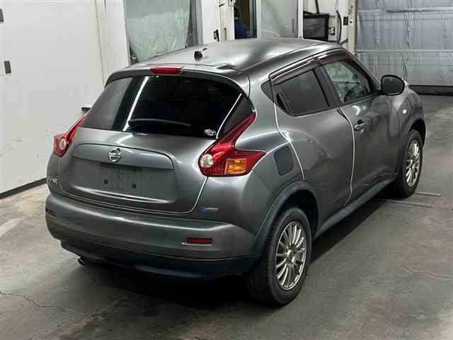 NISSAN JUKE 2010