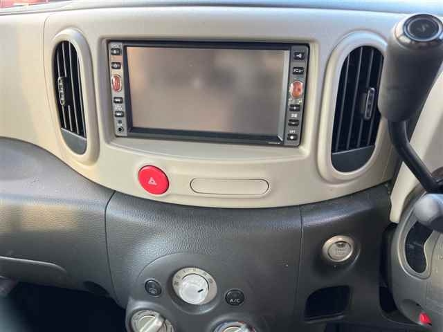 NISSAN CUBE 2010