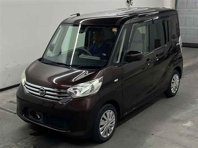 NISSAN DAYZ ROOX 2015