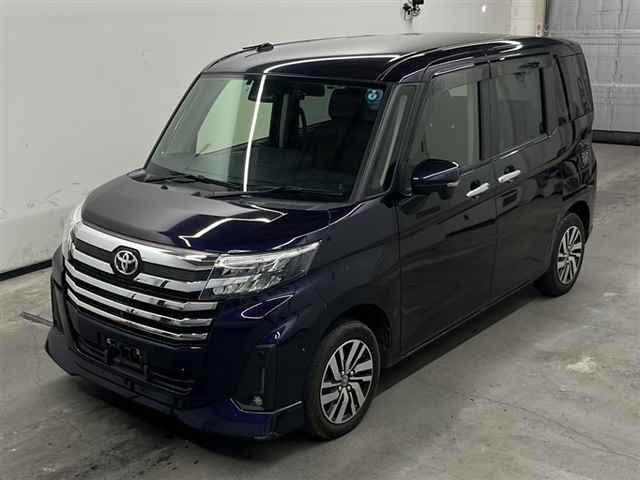 TOYOTA ROOMY 2022