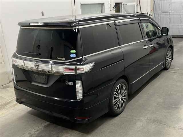 NISSAN ELGRAND 2014